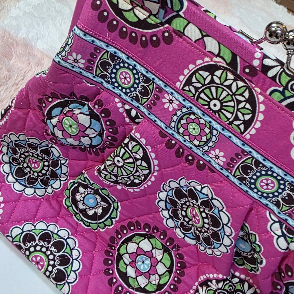 Vera Bradley Vintage Pink Quilted Kiss Lock Shoulder Bag Purse - Picture 4 of 10